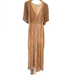 🔥DESIGNER at a DISCOUNT! Mac Duggal size 6 full length beaded gown. STUNNING!!